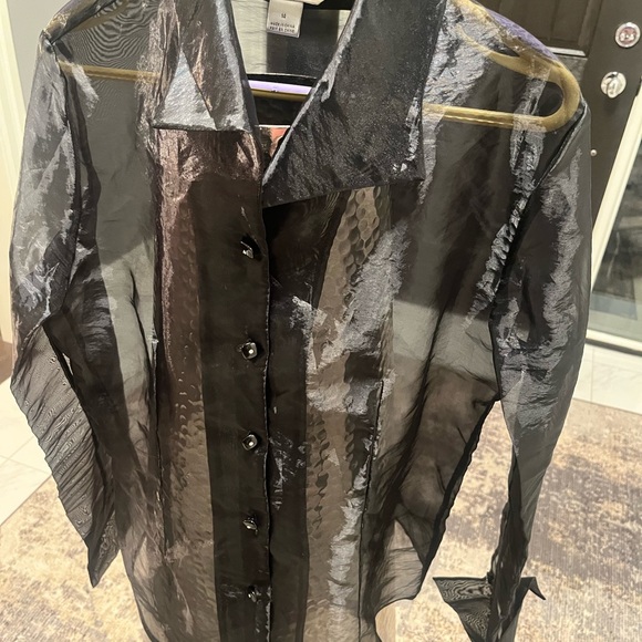 Nygard collection sheer black size 14 evening blouse with cuffs Beautiful sheer - Picture 9 of 16